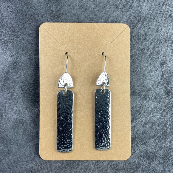 ASTER Jewelry, Yarrow Drop Earrings in Silver from Rocksbox - Picture 3 of 7